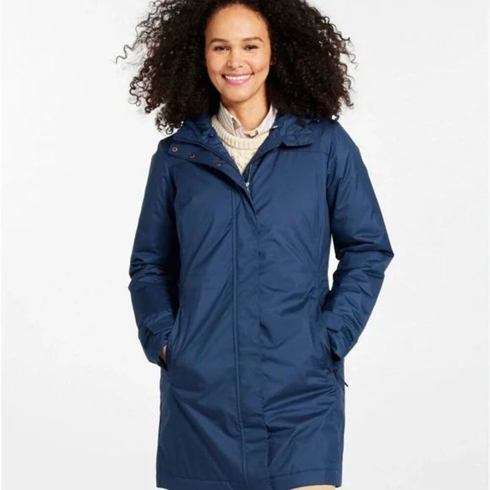 L.L Bean Winter Warmer Coat Womens M Navy Blue Nylon Fleece Lined Hood 271139